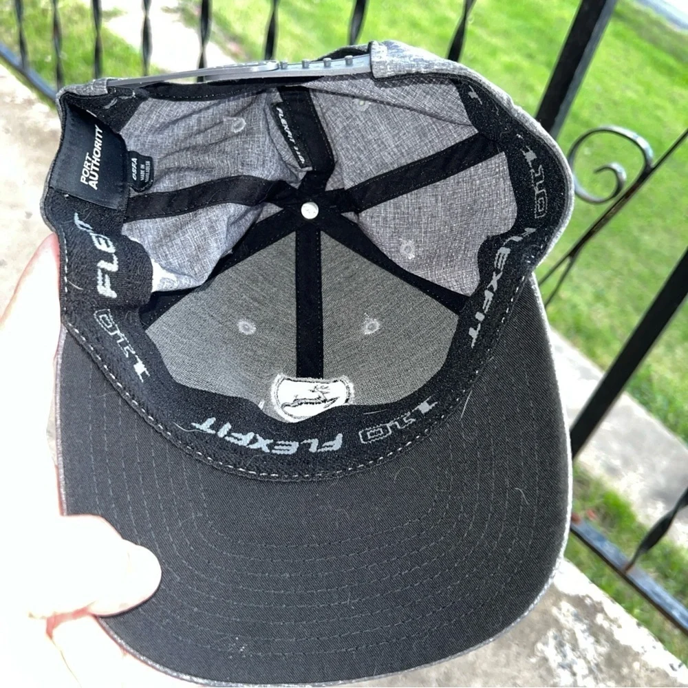 John Deere Grey/Silver Cap Flex for 110 Adjustable Snapback Hat EUC